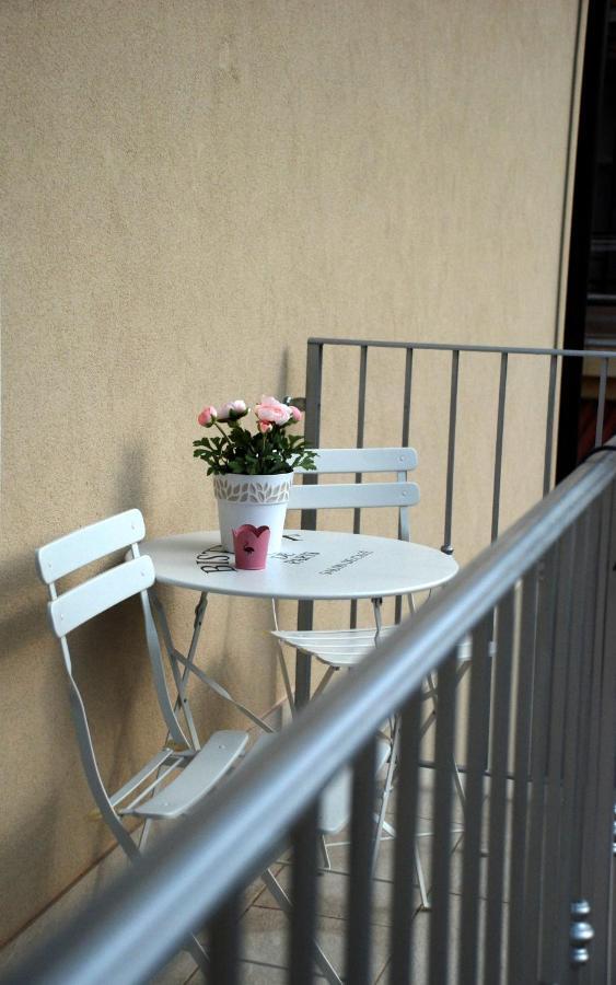 Homelyfeeling Castelnuovo del Garda Bagian luar foto